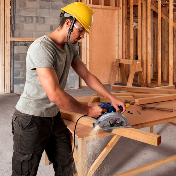 Sierra Circular Bosch GKS 150 1500W 127V 2 Discos y guía