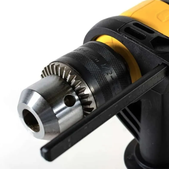 ROTOMARTILLO ERGONOMICO 1/2 710W DWD024B3