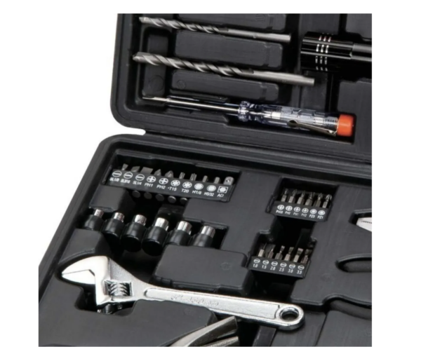 Juego De 107 Herramientas Manuales Black+decker BMT107CLA