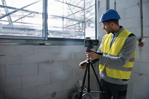 Nivel Láser Línea Verde Bosch Gll 2-20 G + Bt 150 Trípode
